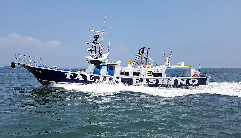 태진호 홍원항 갑오징어·백조기·쭈꾸미 선상낚시 낚시배 예약